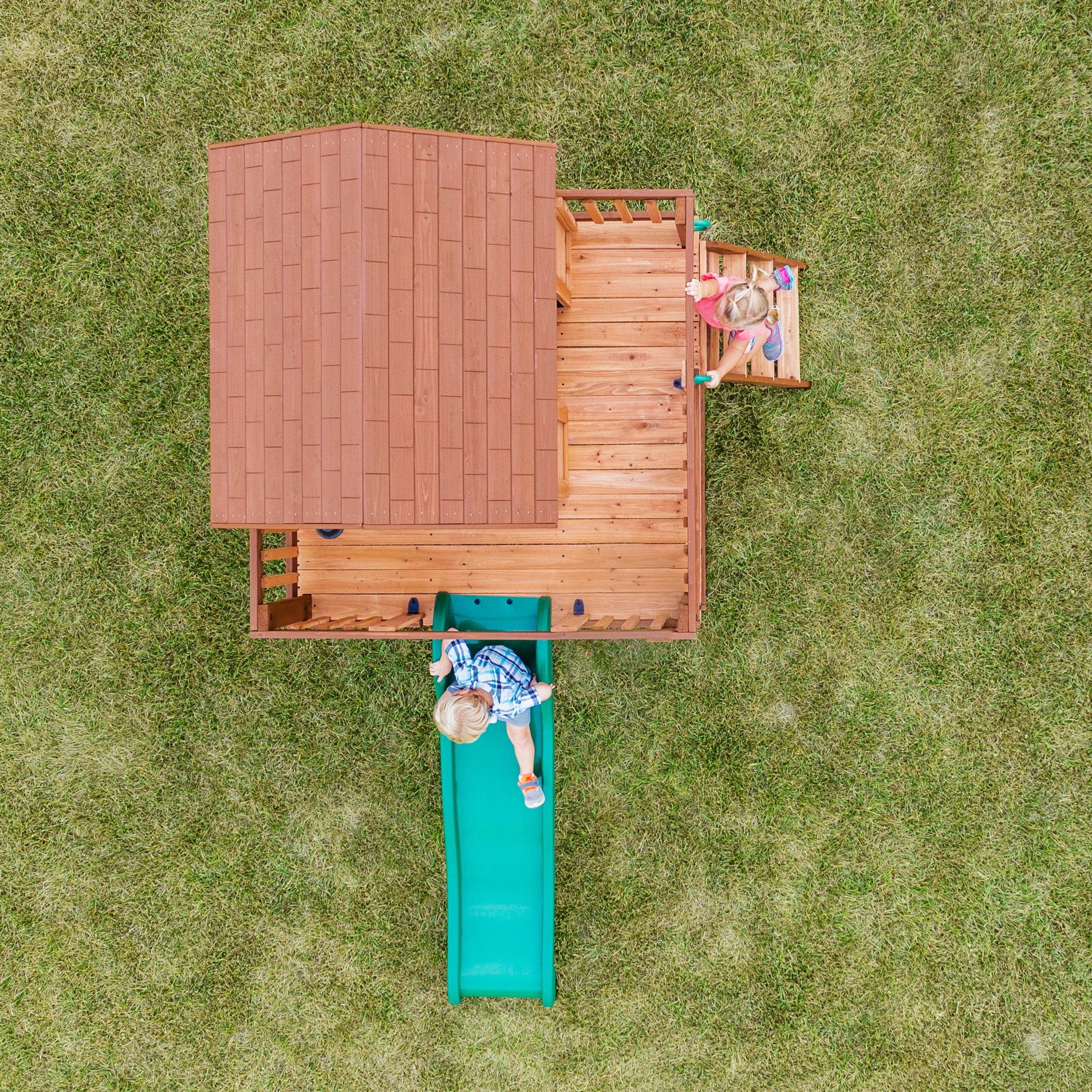 Echo Heights Playhouse Wrap Around Deck