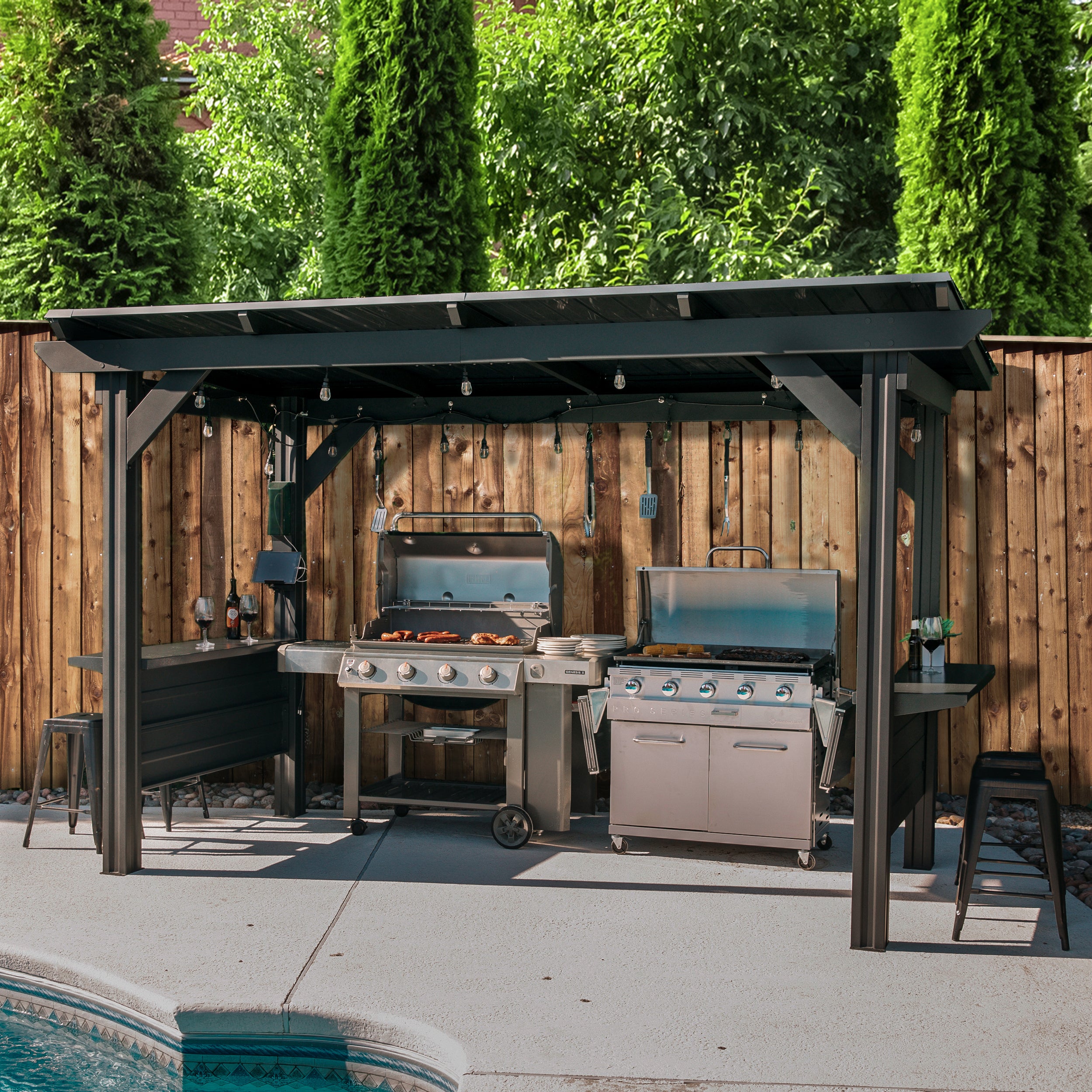 Rockport XL Grill Gazebo
